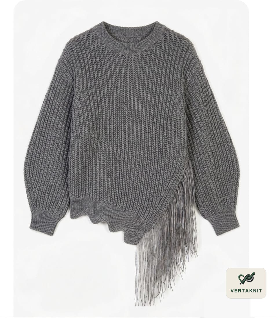 Fringe-edge sweater in grey